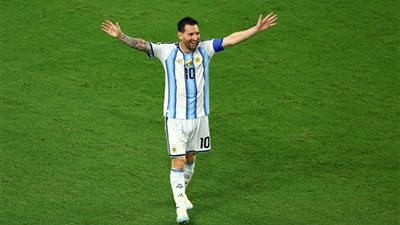 ميسي يواصل كتابة التاريخ.. يسجل في 8 مباريات متتالية بكأس العالم