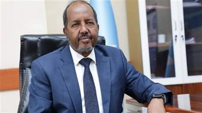 الرئيس الصومالي يعلن إطلاق عملية عسكرية حاسمة لتطهير البلاد من الإرهابيين