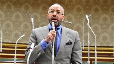 سؤال برلماني للحكومة بشأن شكاوى حذف بعض المواطنين من التموين