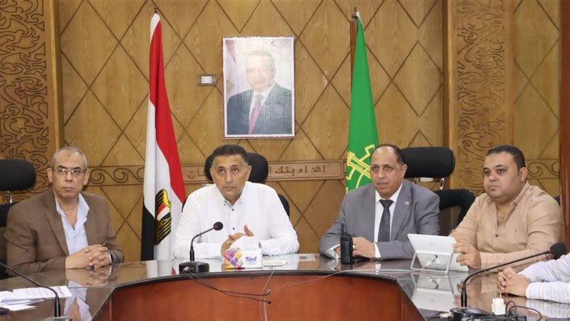 محافظ القليوبية فى