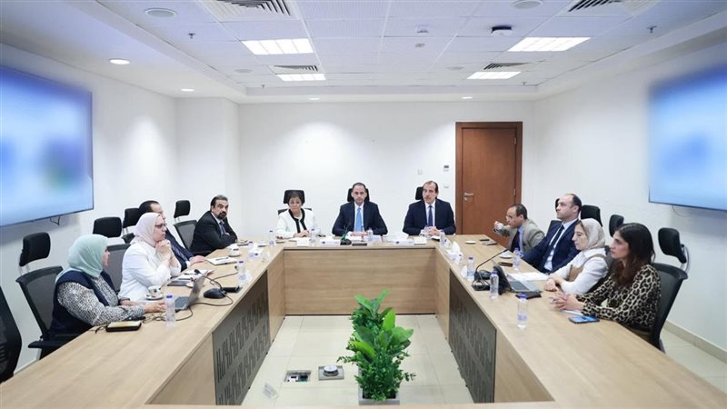 اجتماع قيادات الصحة