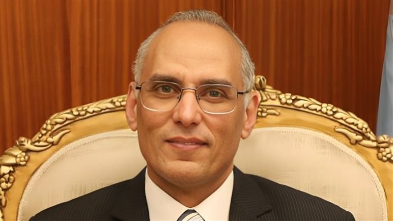 الدكتور ممدوح معوض
