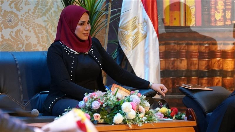 الدكتورة ناهد عبد الحميد 