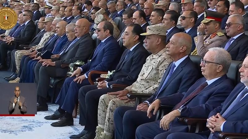 الرئيس السيسي يشهد