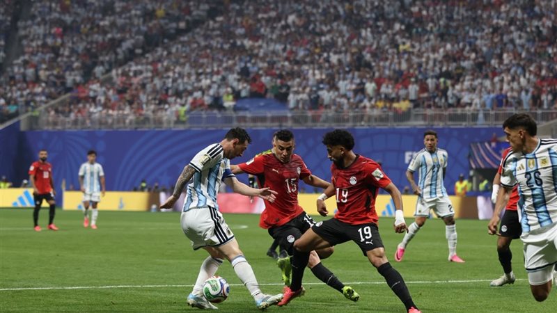 خلال المباراة 