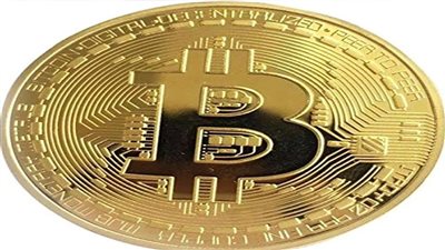 هبوط بيتكوين إلى 62 ألف دولار عقب إعلان ترامب انتهاء الهدنة مع إيران