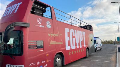 طائرة الفراعنة تدخل المجال الجوي المصري استعدادا للهبوط في مطار العلمين