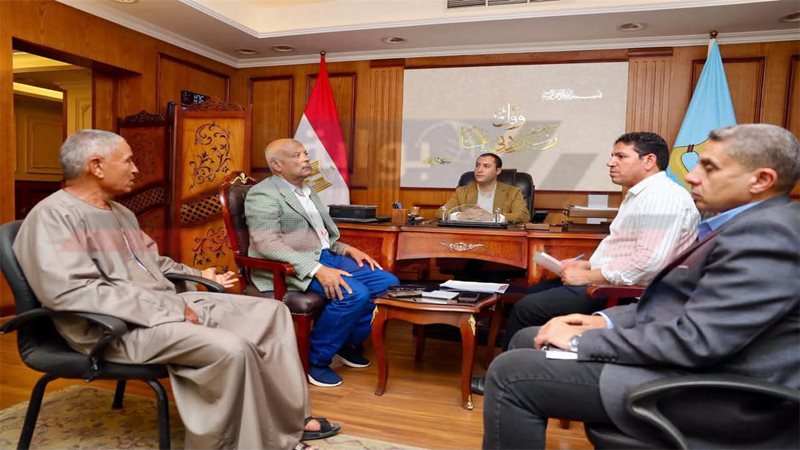 بحث شكاوي المواطنين