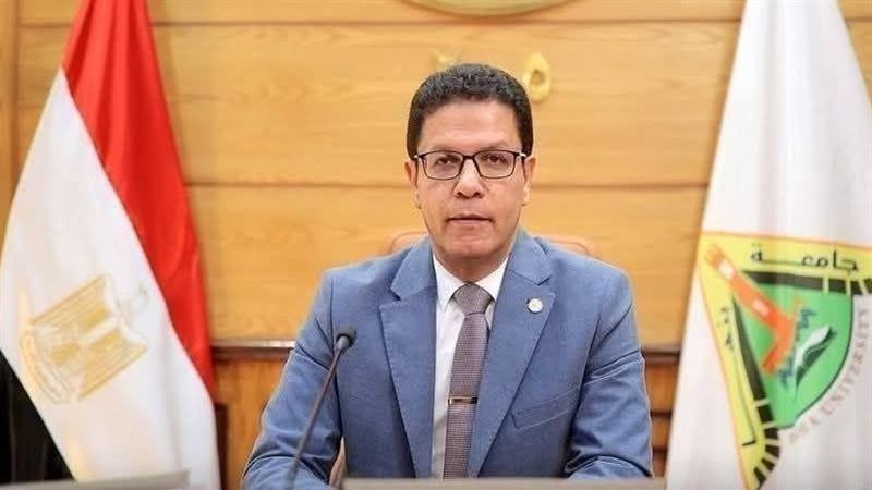 رئيس جامعة بنها