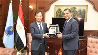 محافظ البحر الأحمر يستقبل السفير الفيتنامي 