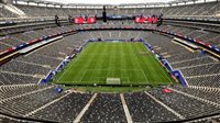 فيفا يطرح قطعًا أصلية من أرضية نهائي كأس العالم 2026 للبيع.. الأسعار تبدأ من 450 دولارًا 
