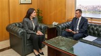 وزيرة الإسكان ومحافظ أسوان يبحثان موقف منظومة مياه الشرب والصرف الصحي بالمحافظة 