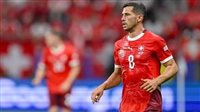 لاعب سويسرا يهاجم الحكم بعد الخروج من كأس العالم: تقنية الفيديو أنهت المباراة أمام الأرجنتين 