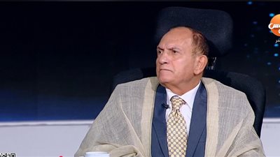 أحمد نعينع: لا مجاملة في القرآن.. ولجان الاختبار تبحث عن قارئ استثنائي يحمل راية التلاوة المصرية