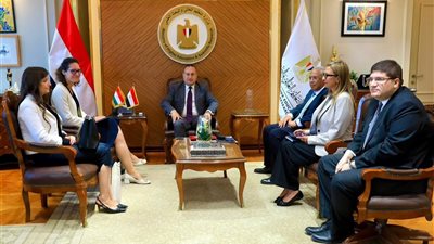 وزير التعليم العالي يبحث مع سفيرة المجر تعزيز التعاون الأكاديمي والبحثي والثقافي 