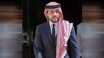 ولي العهد الأردني يعزي أمير قطر في وفاة والده الشيخ حمد بن خليفة آل ثاني