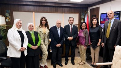 المخرج محمد فاضل يشيد ببرنامج خطوات وطريق على شاشة النيل للأخبار