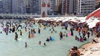 محافظ الإسكندرية: استمرار المتابعة اللحظية لنسب إشغال الشواطئ 