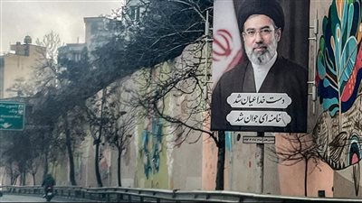 على صاروخ.. مجتبى خامنئي يوجه رسالة لدول الخليج: ننتظر منكم ردًا مناسبًا