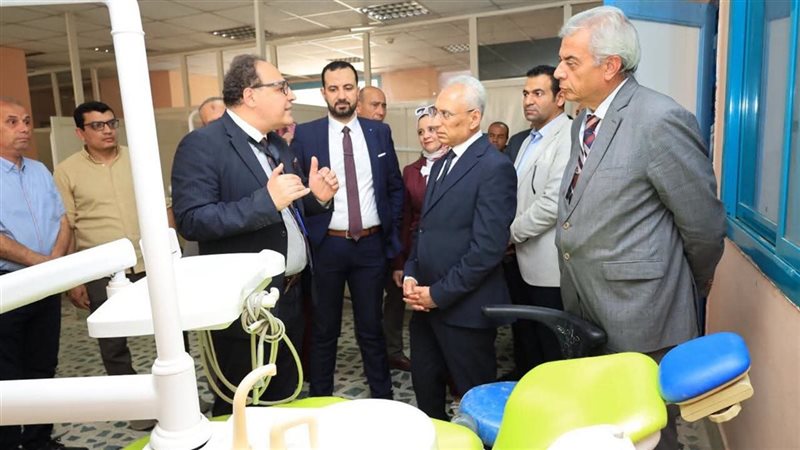 رئيس جامعة المنيا