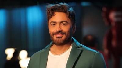 تامر حسني يشعل حماس جمهوره بـ 
