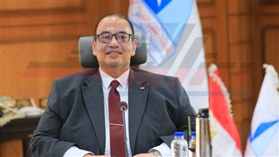 رئيس جامعة كفر الشيخ: المرحلة المقبلة ستشهد المزيد من العمل والتطوير
