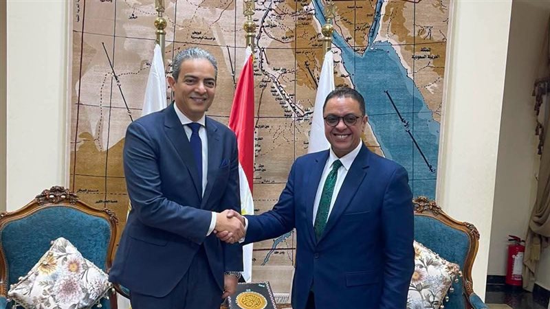 نقيب الإعلاميين الدكتور