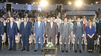 جامعة بنها الأهلية تحتفل بتخرج أول دفعة من طلاب الجامعة