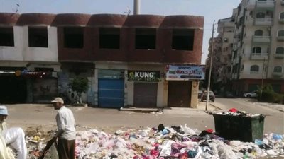 حي ثالث مدينة الإسماعيلية يواصل حملات النظافة ورفع كفاءة الشوارع لتحقيق بيئة حضارية للمواطنين