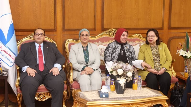 المستشارة أمل عمار