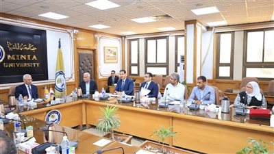 استعدادًا لأسبوع شباب الجامعات سبتمبر المقبل.. جامعة المنيا تتابع إنهاء المشروعات