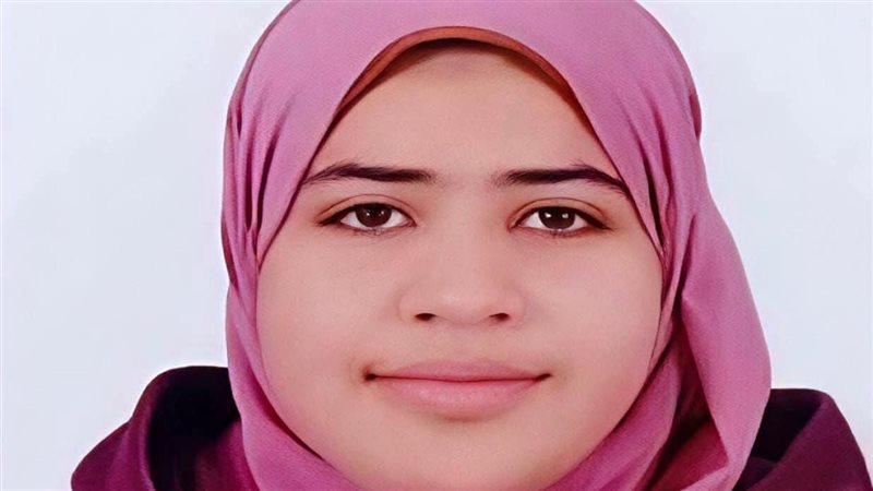 مروة فريد اوائل الثانوية