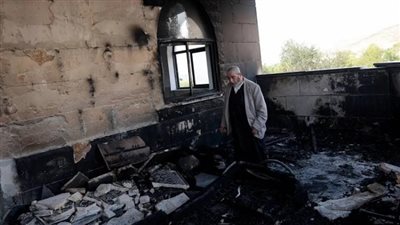 الإفتاء الأعلى في فلسطين يدين إحراق مستوطنين مسجدين في نابلس وطولكرم