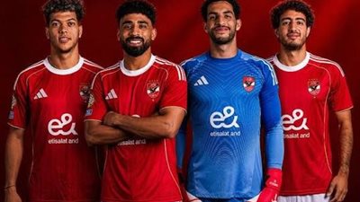 الأهلي يحسم تعديل عقود نجومه على مرحلتين.. إمام عاشور وشوبير ومحمد هاني في المقدمة