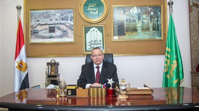نقيب الأشراف يعزي شيخ الأزهر في وفاة نجل شقيقته