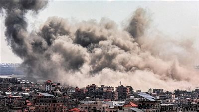 غارات إسرائيلية تستهدف مسئولين بحركة 