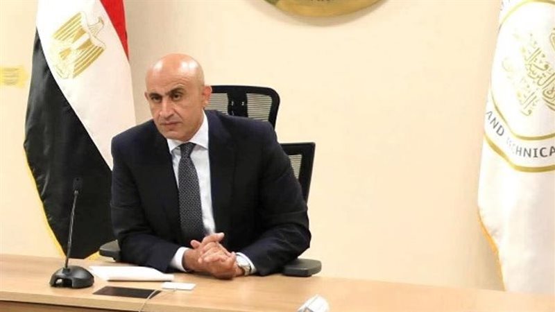 محمد عبد اللطيف وزير
