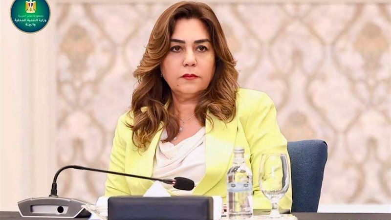 د.منال عوض 