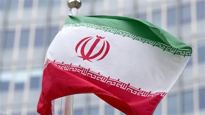 مسؤولون أمريكيون: الضغوط الاقتصادية على إيران قد تكون أشد تأثيرا من الحملة العسكرية