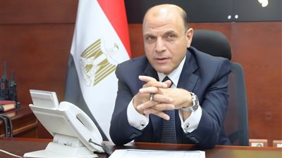 ثلاثة من أبناء الغربية بين أوائل الثانوية العامة.. والمحافظ: تفوقهم ثمرة للتميز