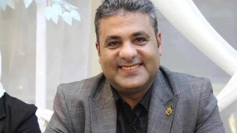 عمر عوض