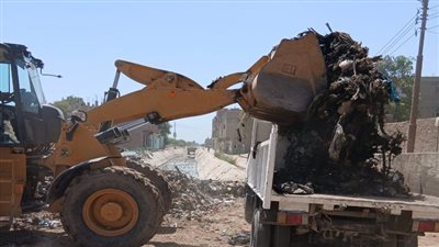  قنا: رفع 79 طنًا من المخلفات بقرى مركز أبوتشت بالتعاون مع المجتمع المدني 