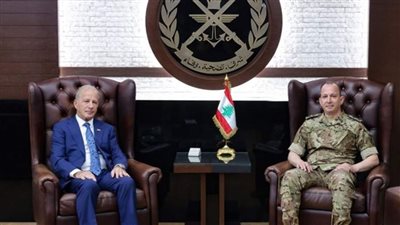 لبنان: سفير أمريكا يبحث مع قائد الجيش أهمية آلية تنفيذ اتفاق الإطار