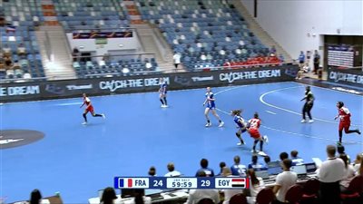 منتخب مصر للناشئات لكرة اليد يهزم فرنسا في بطولة العالم