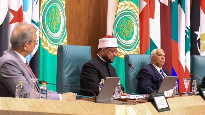 د. محمد الجندي خلال