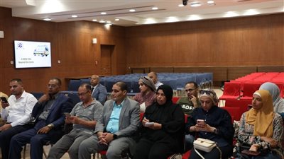 جلسة نقاشية موسعة لرئيس هيئة الإسعاف مع أعضاء شعبة محرري الصحة بنقابة الصحفيين