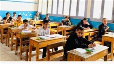 انتظام امتحانات الدور الثاني للدبلومات الفنية بالمحافظات وسط إجراءات مشددة وتأمين للجان