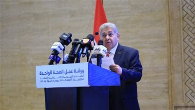 أشرف الشيحي: التكامل بين البحث العلمي والممارسة المهنية ضرورة لمواجهة الأوبئة المشتركة