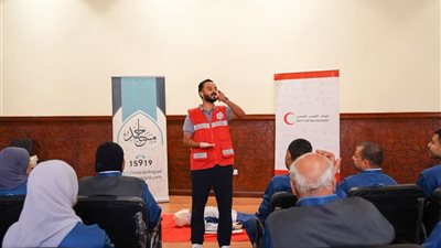 الأوقاف تواصل تطوير منظومة الخدمات بمسجد الإمام الحسين