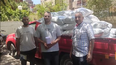 ضبط 2 طن أسمدة زراعية غير مصرح بتداولها وتحرير 95 محضرًا تموينيًا بأسيوط